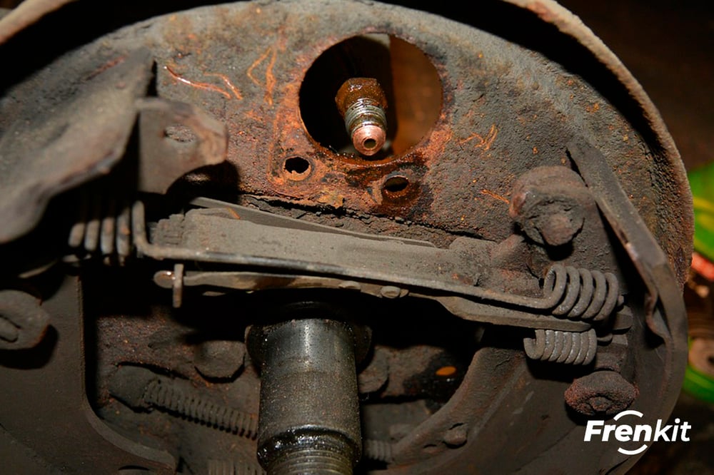 What is a drum brake and what is it used for?